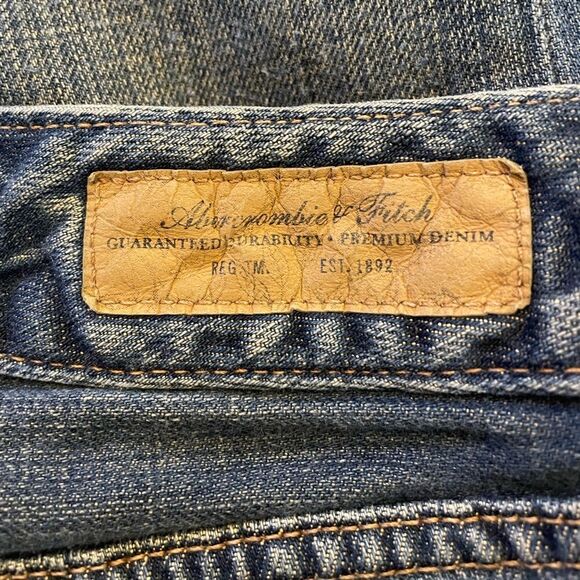 Abercrombie & Fitch Jeans size 4S - Picture 3 of 4